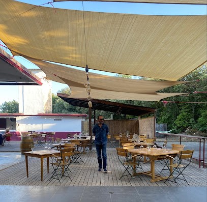 L'aigo Boulidou aux Caves, Restaurant à Aubais