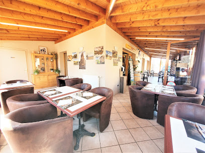 Auberge Du Couvige Restaurant au Bouchet-Saint-Nicolas