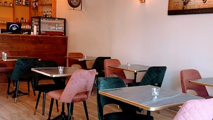 Palace grill, Restaurant à Saint-Martin-de-Crau