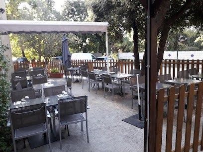 Autour D'Un Plat, Restaurant à Grasse