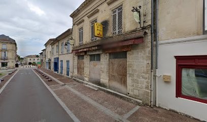 Cafe De La Paix, Restaurant à Créon