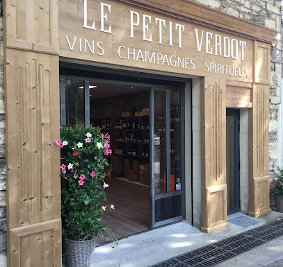 Le Petit Verdot Caviste / Bar À Vin Restaurant à Barjac