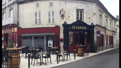 Le Garage Bar, Restaurant à Cognac