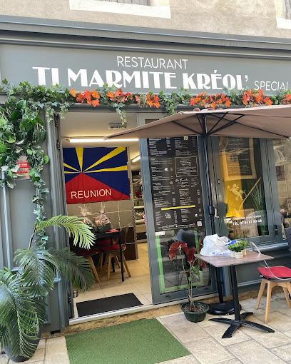 Ti Marmite Kréol À Orange Restaurant à Orange