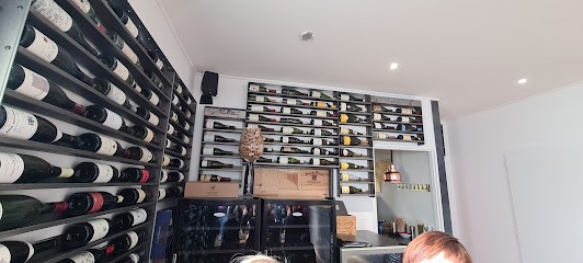 Le Restaurant XIII VIN, Restaurant à Chanos-Curson