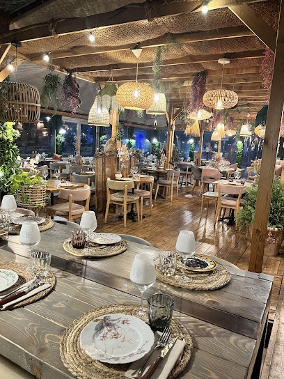 LA BRASSERIE DES ISSAMBRES, Restaurant à Roquebrune-sur-Argens