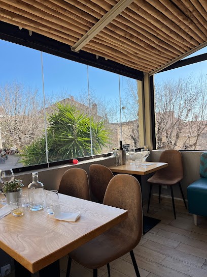 Les Epicurieuses, Restaurant au Castellet