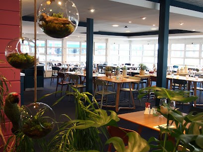 Restaurant La Salicorne ( ex: La Rôtisserie), Restaurant à Aucey-la-Plaine