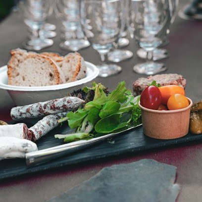 Kiosque Gourmand du Château de Turenne, Restaurant à Turenne