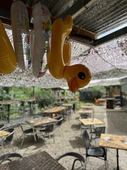 Canoë Cafe (Guinguette), Restaurant à Creissels
