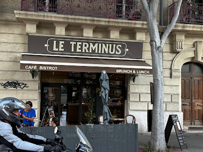 Café Bistrot Le Terminus Brunch Lunch Restaurant à Marseille 07