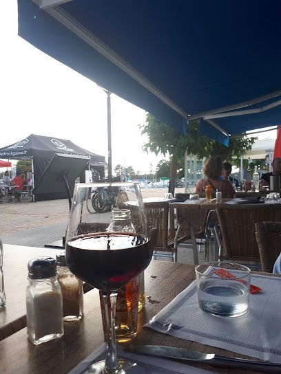 La Pêcherie Restaurant, Restaurant à Hourtin