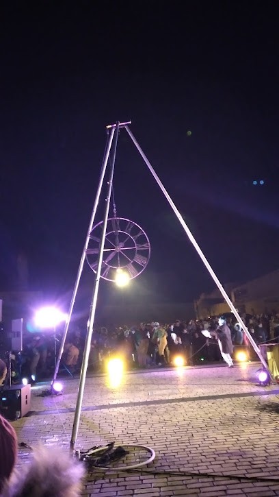 Bequelin Laurent, Restaurant à Montbard