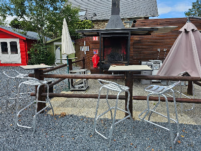 Au Monde De La Frite Restaurant au Tronquay