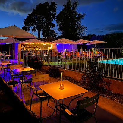La Piscina - Bar & Food, Restaurant à Pernes-les-Fontaines