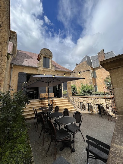 La Tour Sainte-Alvère, Restaurant à Val de Louyre et Caudeau