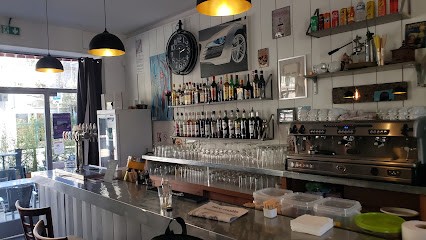 Bar L'Univers de Dano, Restaurant à Mougins