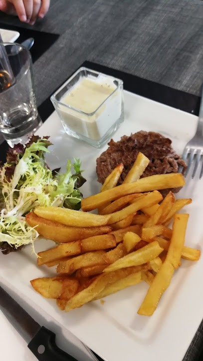 Restaurant Le Warm Up, Restaurant à Levet