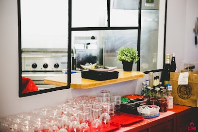Sumo Sushi Bar, Restaurant à Marseille 16