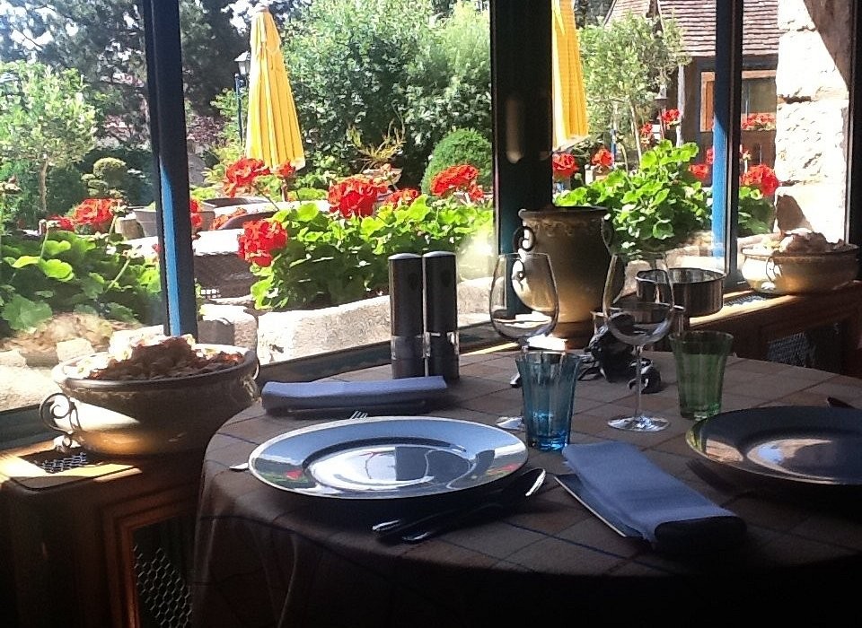 Manoir Des Saules, Restaurant à La Saussaye