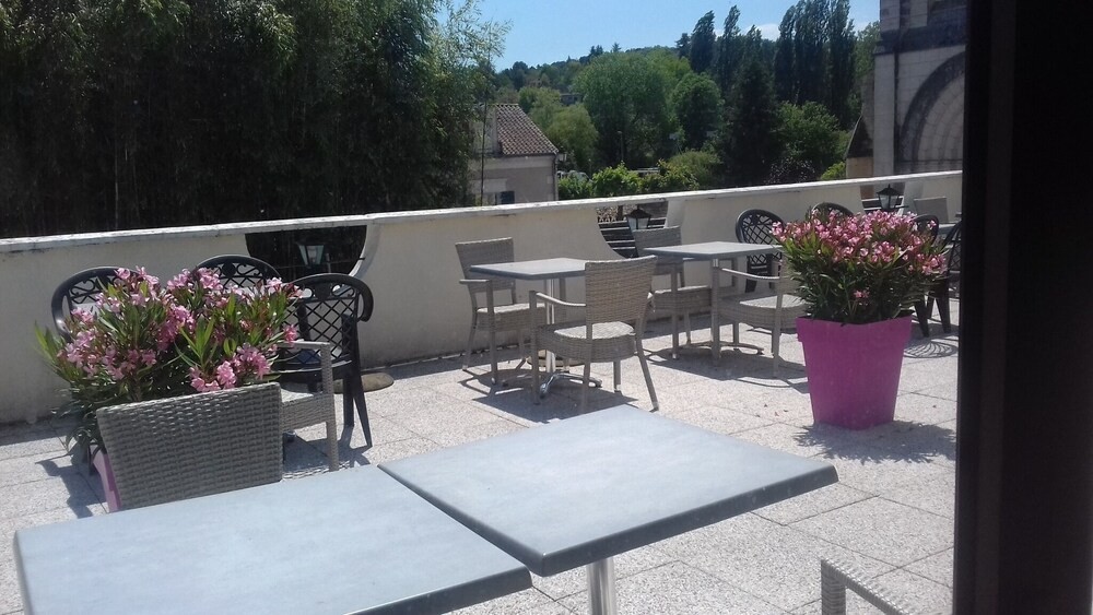 Le Saint-Pierre, Restaurant à Saint-Pierre-de-Chignac