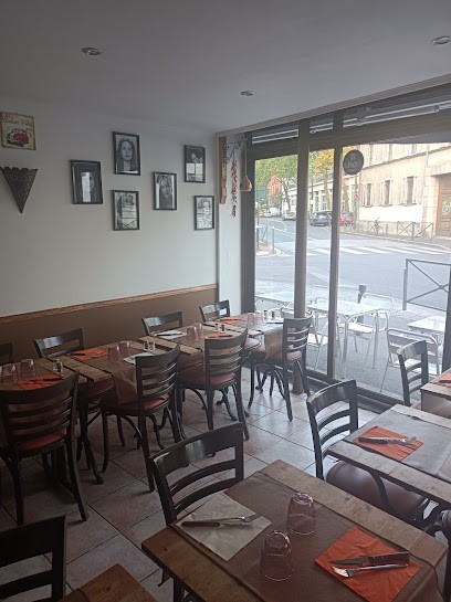 Pizzeria Caserta, Restaurant à Malakoff