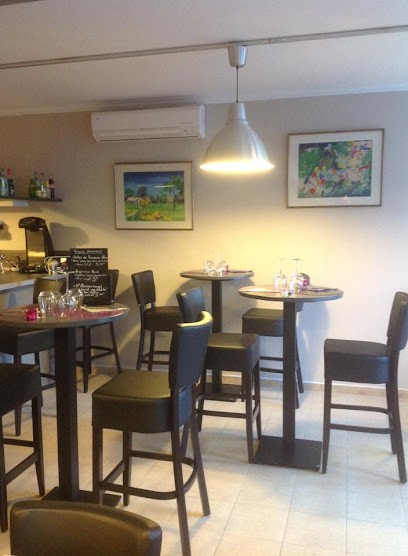 Di.Vins Secrets, Restaurant à Sainte-Cécile-les-Vignes