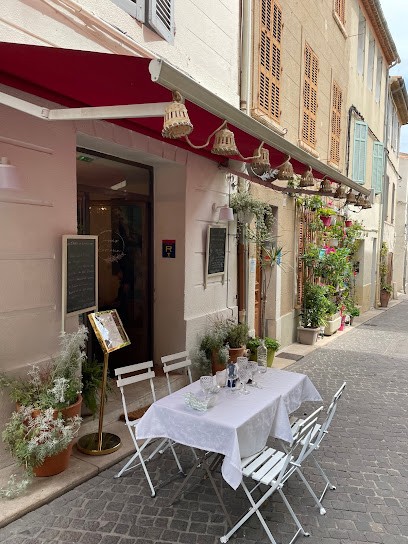 CASSIS ET ROMARIN, Restaurant à Cassis