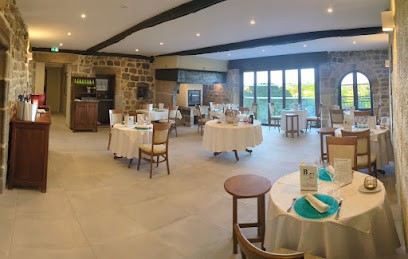 Hôtel Restaurant Aux Vieux Arceaux, Restaurant à Mercuer