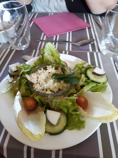 Brasserie Le Petit Cristo, Restaurant à Vauvert