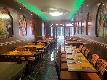 Yaal Restaurant Indien, Restaurant à Louvres