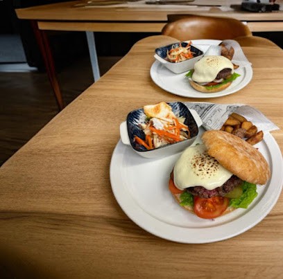 19B, Restaurant à Ploemeur