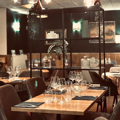 Aux Armes De La Ville Restaurant à Mormant