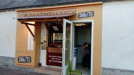 Le QG Club, Restaurant à Guécélard