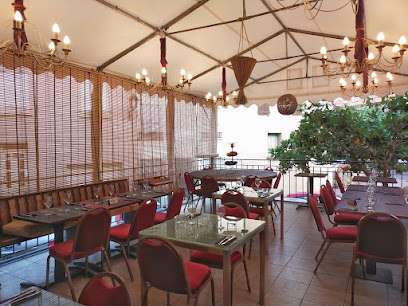 Les Copains D'abord Restaurant à Corbère
