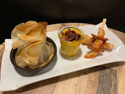 Relay De La Fontaine Fleurie, Restaurant au Pin