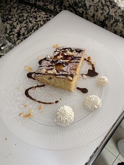 Le Saint Claude, Restaurant à Colombiès