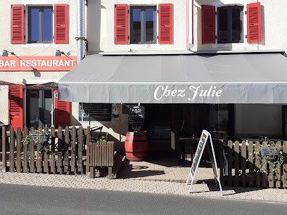 Chez Julie, Restaurant à Saint-Dier-d'Auvergne