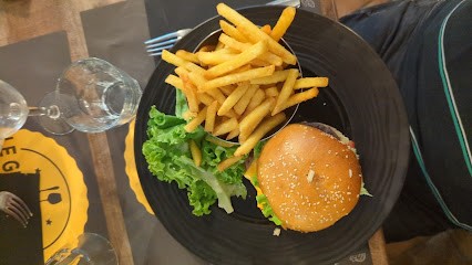 Le Grand Rond, Restaurant à Saint-Sulpice-la-Pointe