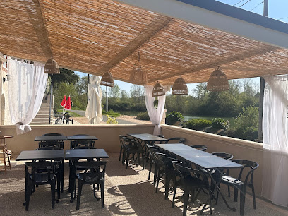 Guinguette, Snack, " Chez Joséphine ", Restaurant à Courbouzon