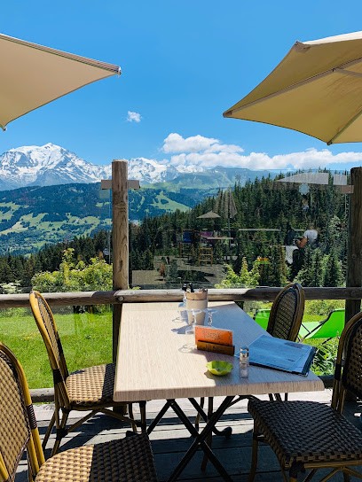 La Petite Ravine, Restaurant à Demi-Quartier