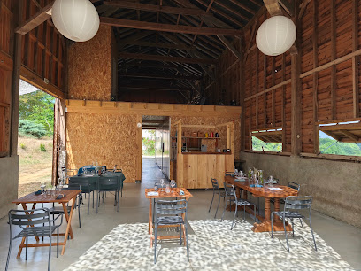 Ferme Du Séchoir, Restaurant à Beleymas