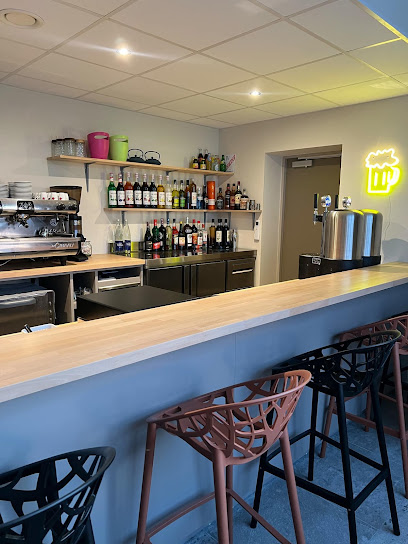 Le Petit Relais, Restaurant à la Bussière
