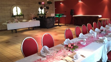 Les Salons Chateau Blanc, Restaurant à Râches