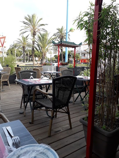 Restauran Kim Long, Restaurant à Saint-Cyprien