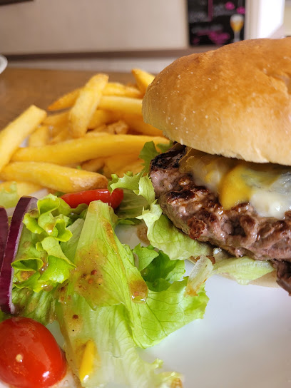 Les Ju's Restaurant à Éguzon-Chantôme