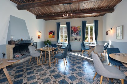 Le Cheval Blanc, Restaurant à La Bastide-des-Jourdans