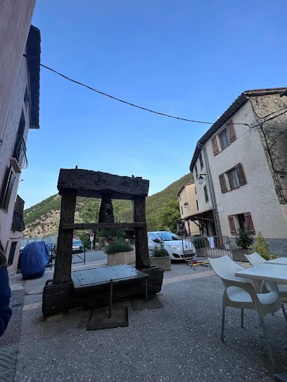 Lou Tuorch, Restaurant à Malaussène