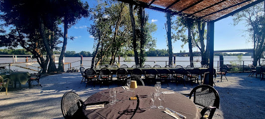 Le Ponton Restaurant à Fronsac