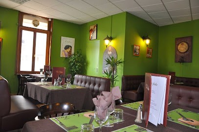Brasserie Bar Le Fado à Saint Sauveur, Restaurant à Saint-Sauveur